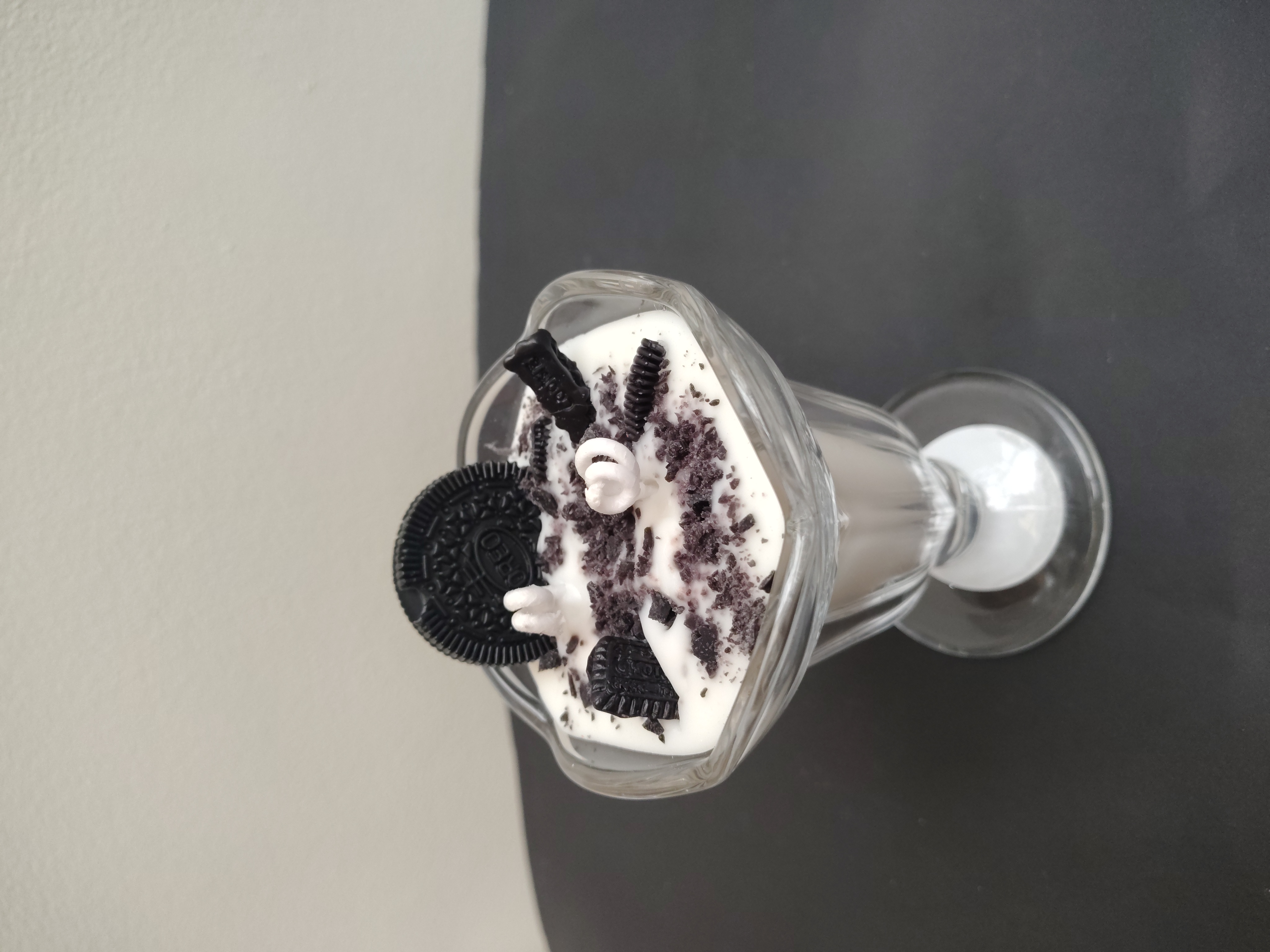 Imagen de Velas Café, Malteada Oreo, Postre Fresas