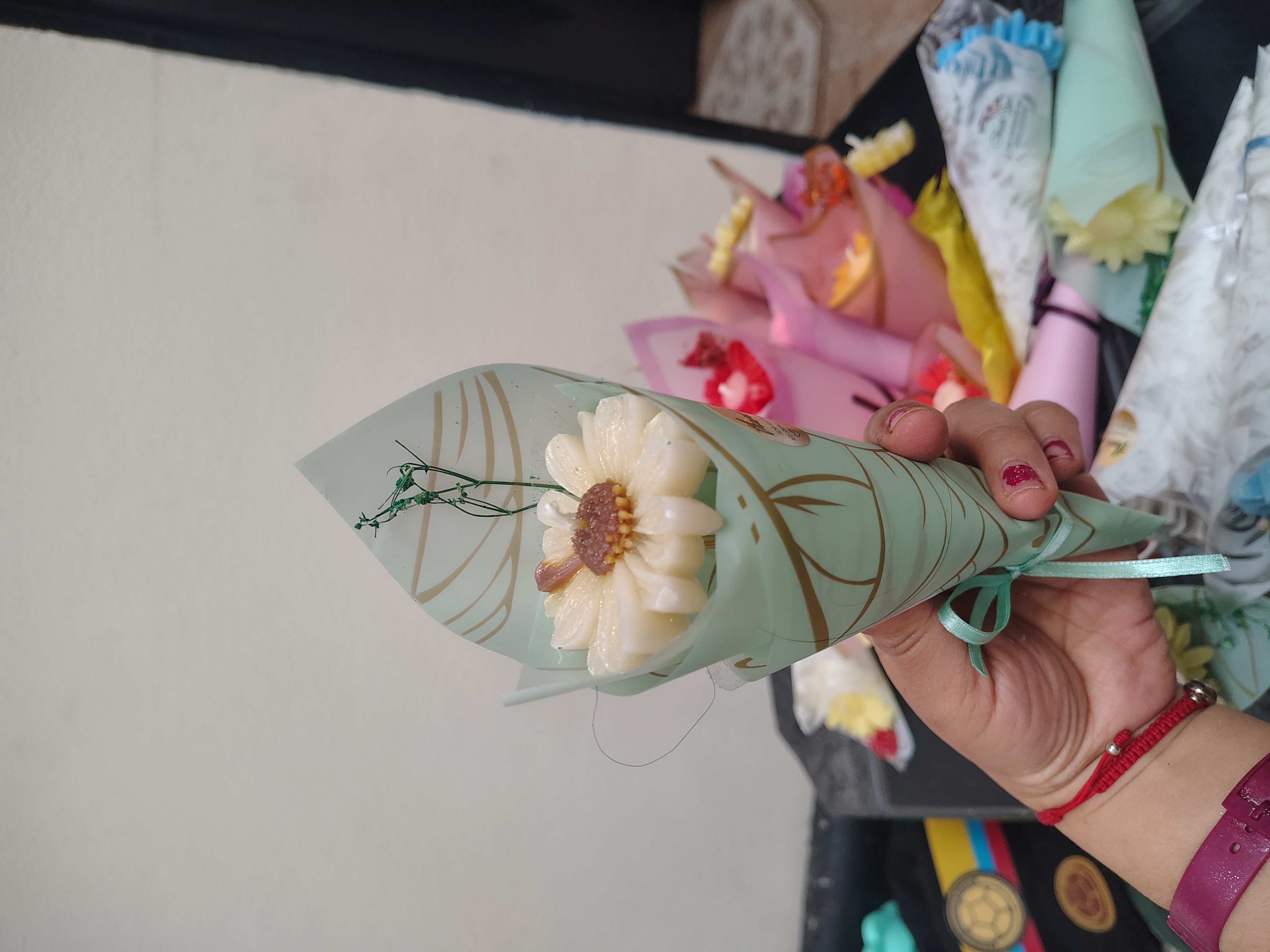 Imagen de Velas Margarita en ramo Aromaticas